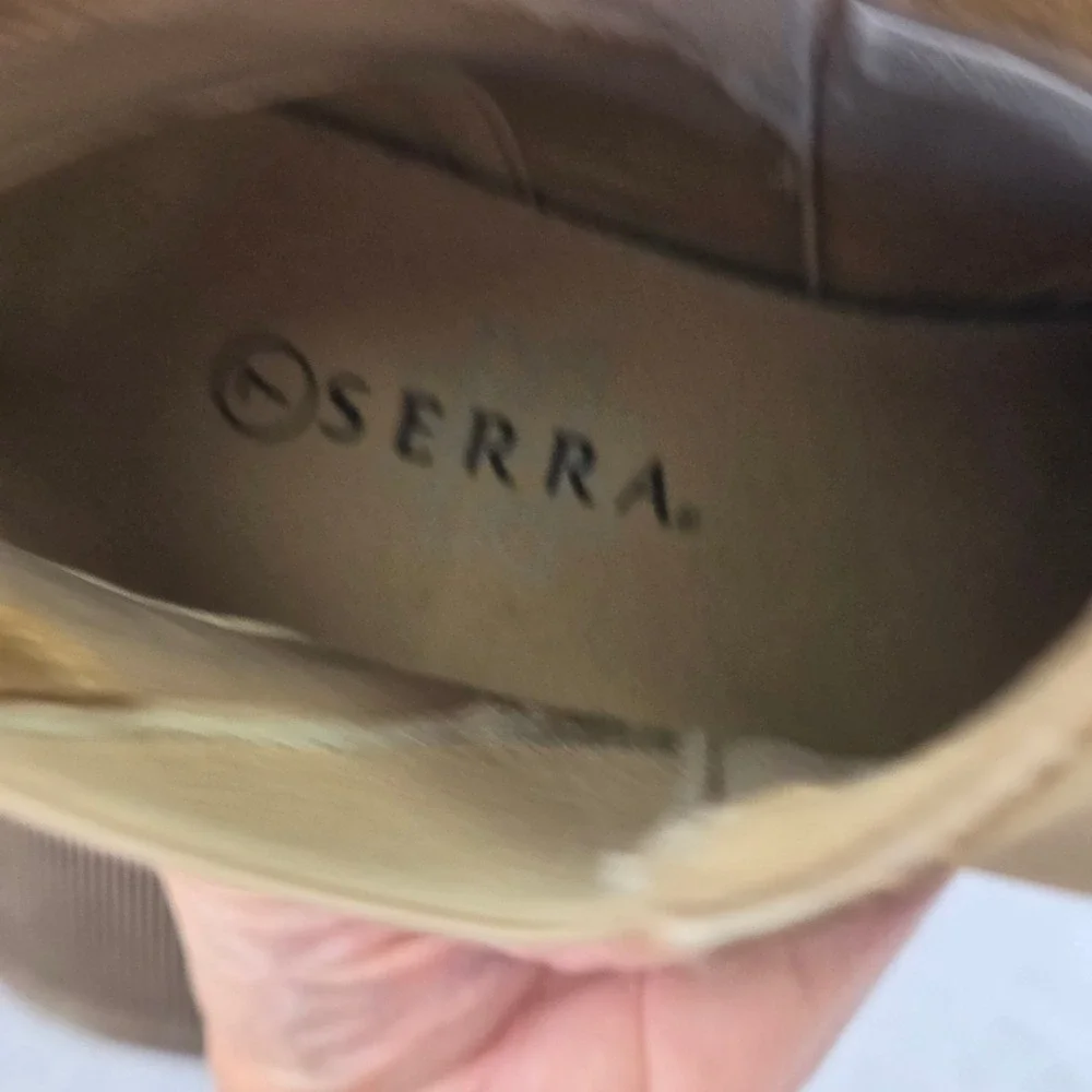 Serra Womens Tan Faux Suede Pointed Toe Ankle Boots Block Heel Size 7 S1464